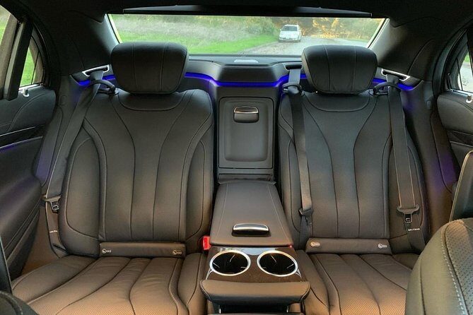 Fixed Price- Black Car service from Toronto Airport OR Niagara Falls - Key Points