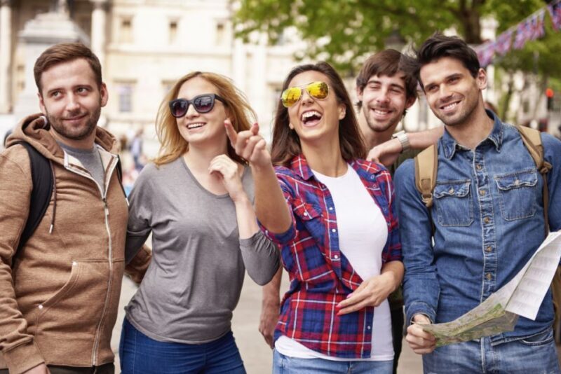 Flavors & Footsteps: A Private Culinary Walk in Williamsburg - Who This Tour is Perfect For