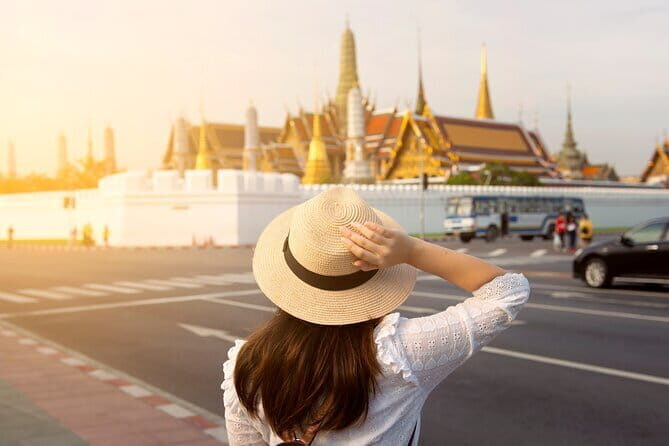 Flexi Walking Temple Tour Grand Palace Wat Pho & Wat Arun - FAQ