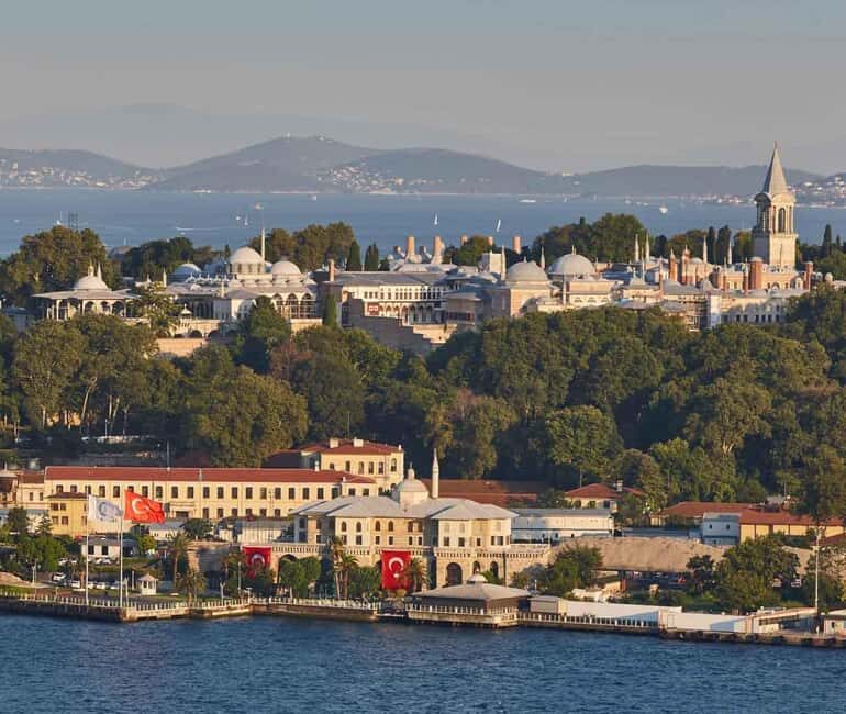 Flexible Combo: Hagia Sophia, Topkapi, Basilica, Blue Mosque - Who Will Love This Experience?