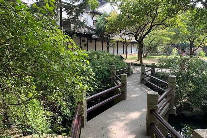 Flexible Day Tour By Bullet Train to Suzhou with local guide - Who is this tour best suited for?