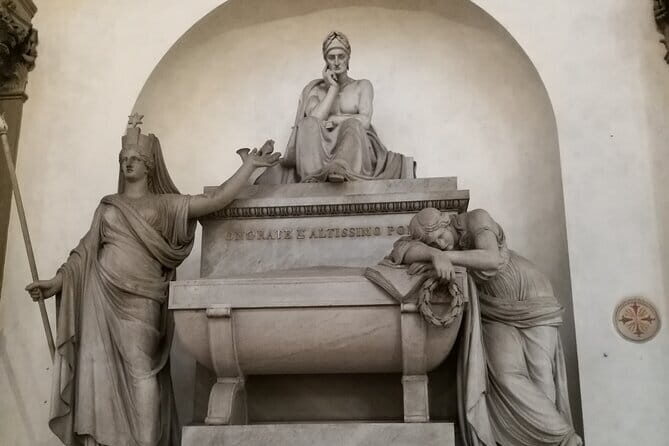 Florence: 1.5-hour Santa Croce guided experience - An Authentic Look at Santa Croce’s Hidden Gems