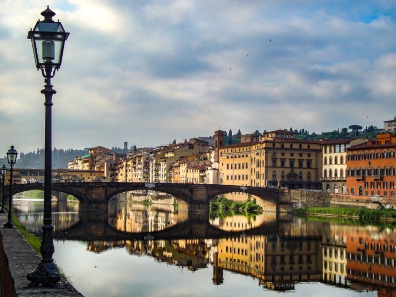 Florence: 2.5 hour Audio Guided Walking Tour led by Host - FAQ