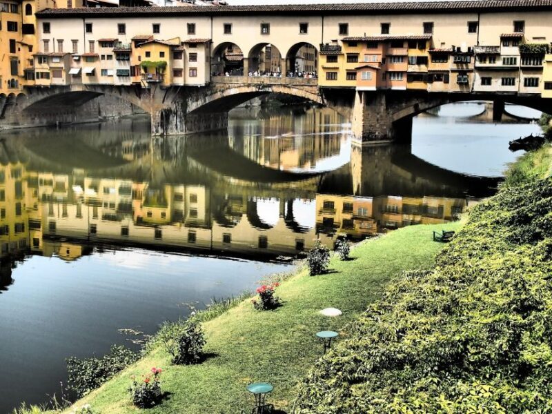 Florence: 2-Hour Guided Sightseeing Bike Tour - Discovering Florence on Two Wheels