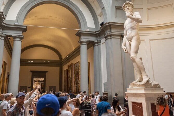 Florence Accademia Gallery Tour & Skip-the-Line Tickets Included - The Guides: The Heart of the Experience