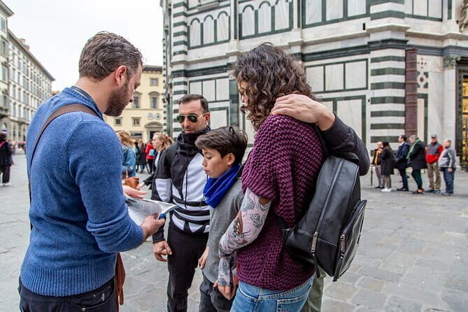 Florence by Night Guided Walking Tour:Duomo Old Bridge & All Must-See Highlights - What to Expect at Each Stop