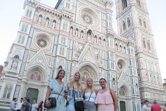 Florence by night with aperitivo - An Evening Stroll through Florence’s Landmarks