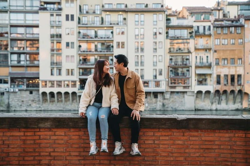 Florence: Classics Photoshoot with Ponte Vecchio Bridge - Key Points