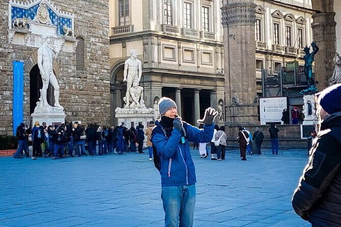 Florence: Combo guided tour, City, Uffizi, Accademia and David - A Deep Dive into the Experience