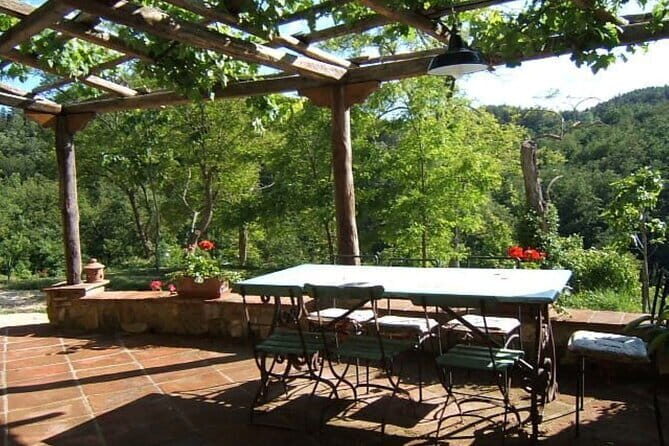 Florence Cooking Class in a Gorgeous Countryside Home with Maria - Dining: Local Wines and Laughter in a Garden Setting