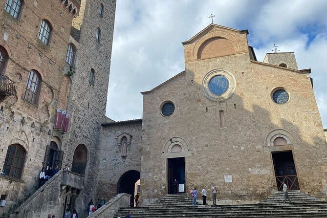 Florence: Day Trip with Free Time in San Gimignano and Siena - An In-Depth Look at the Tour Experience