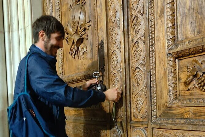 Florence Duomo: Evening Dome Tour with Exclusive Terrace Access - Practical Details and Considerations