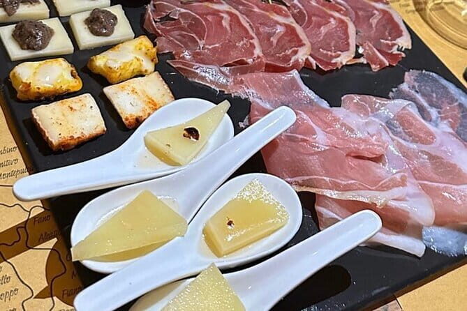 Florence Food Tour with Truffle Pasta, Steak & Free Flowing Wine - Exploring the Florence Food Tour with Truffle Pasta, Steak & Wine