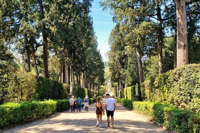 Florence Golf Cart private City tour Center & Michelangelo square - FAQ