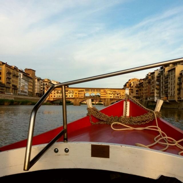 Florence: Guided Gondola Boat Tour with a Glass of Wine - The Aperitivo with Wine