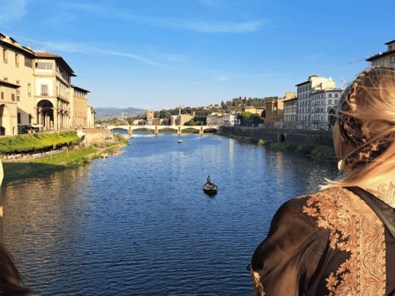 Florence: Guided Gondola Boat Tour with a Glass of Wine - Practical Details