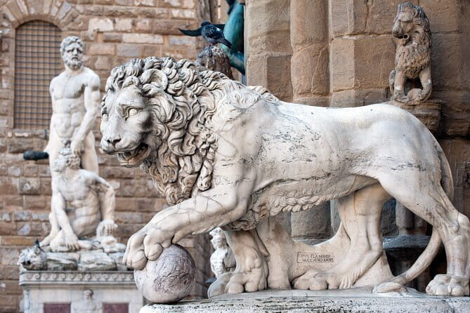 Florence Guided Walking Tour & Uffizi Ticket with direct access - Who is This Tour Best Suited For?