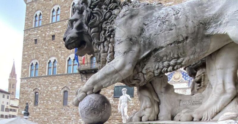 Florence historical centre and legends tour for small groups - Key Points