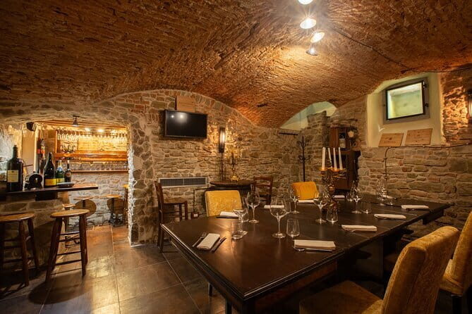 Florence Luxury Wine Tasting Experience and cold cuts & sommelier - An In-depth Look at the Florence Luxury Wine Tasting Tour