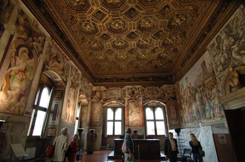 Florence: Palazzo Vecchio Skip The Line Guided Tour - The Sum Up