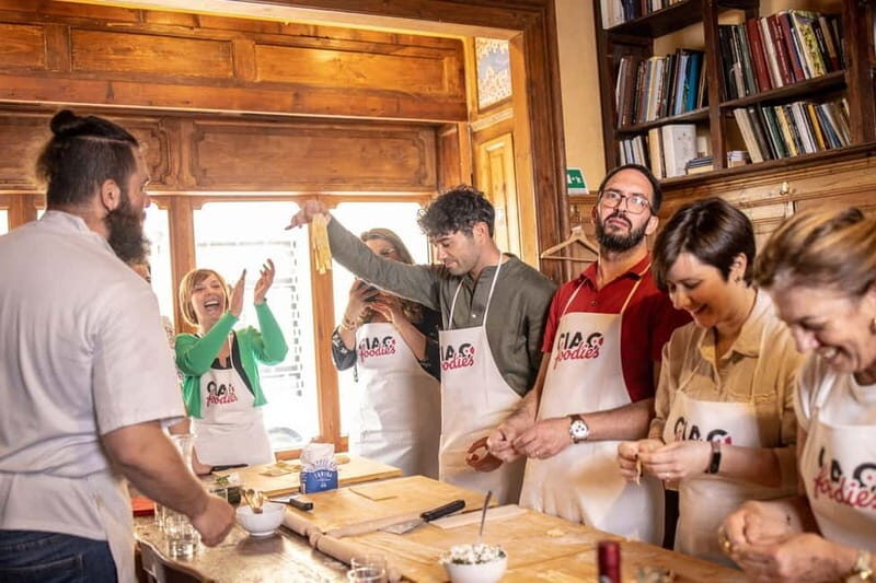 Florence: Pasta & Tiramisu Class with Unlimited Wine - A Deep Dive into the Florence Pasta & Tiramisu Class with Unlimited Wine