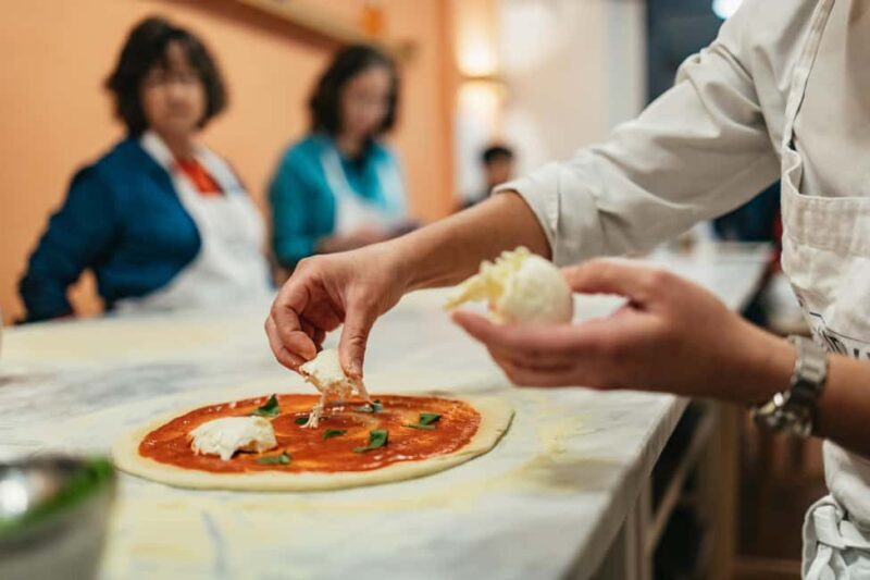 Florence: Premium Pizza & Gelato Preparation Class with Wine - What Makes This Experience Stand Out