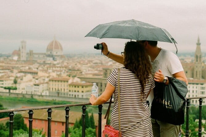 Florence : Private Custom Walking Tour with a Local Guide - A Closer Look at the Experience