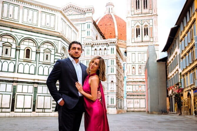 Florence: Private Professional Photoshoot Outside the Duomo - The Sum Up