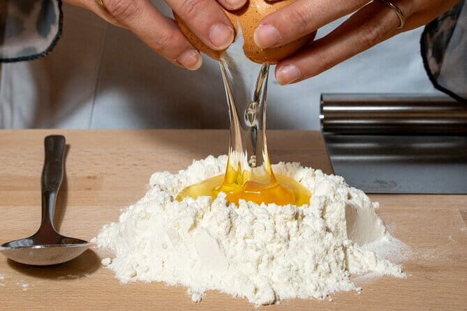 Florence: Ravioli & Pasta Class with Tiramisu and Unlimited Wine - What to Expect from the Florence Pasta & Tiramisu Class