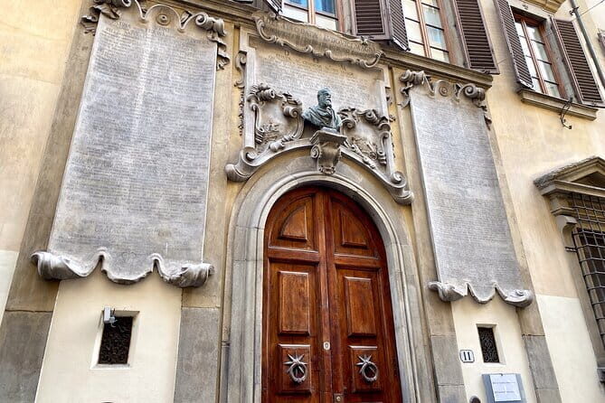 Florence: Street Food Tour and Sightseeing with Local Expert Guide in 2.5 hours - A Deep Dive into the Florence Street Food Tour