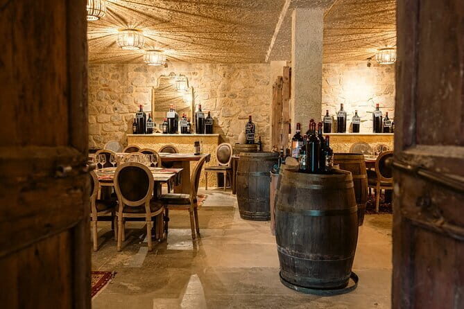Florence: Tour San Gimignano, Monteriggioni & Chianti Hills - A Full Day of Tuscan Charm: What to Expect