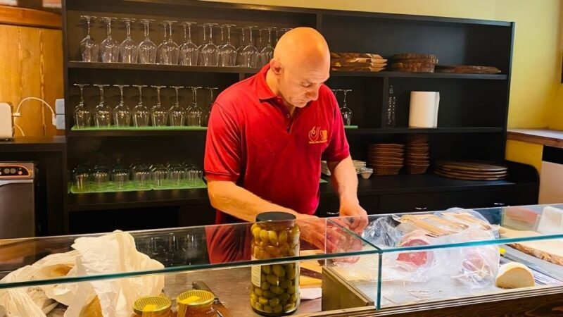 Florence Wine &Food: Taste Tuscan Flavors in Historic Cellar - FAQ