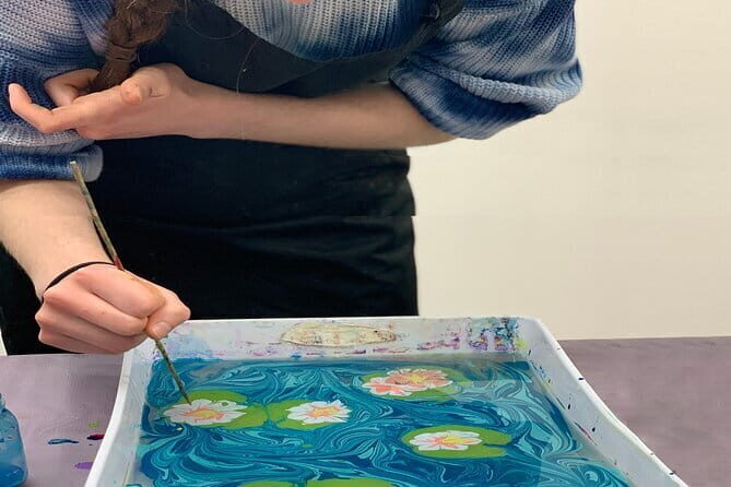 Florentine Paper Marbling an Artisan Tradition in Italy - A Deep Dive into the Paper Marbling Experience
