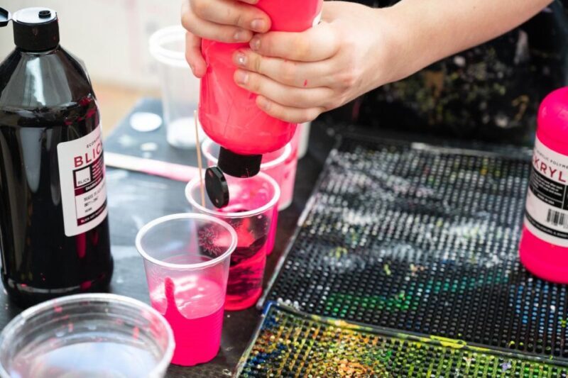 Fluid Art Private Experience - Exploring the Fluid Art Private Experience in Depth