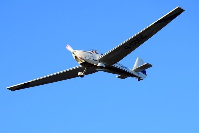 Fly a Motorglider in Devon - Flying High Over Devon: A Detailed Look at the Motorglider Experience