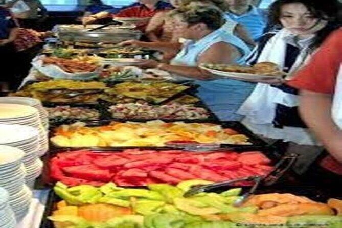 Fly in and Fly out Great Barrier Reef Cairns Day Tour - Who Should Consider This Tour?