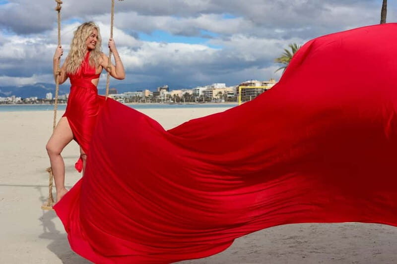 Flying Dress Photo Shoot in Mallorca  elegant pictures by the sea, cathedral - Final Words