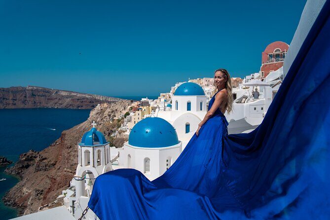 Flying Dress Photoshoot in Oia Private entry to Blue Dome - FAQs