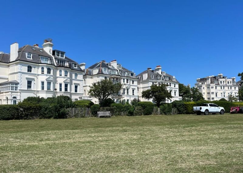 Folkestone: Private 2hr Walking Tour with a Blue Badge Guide - FAQ