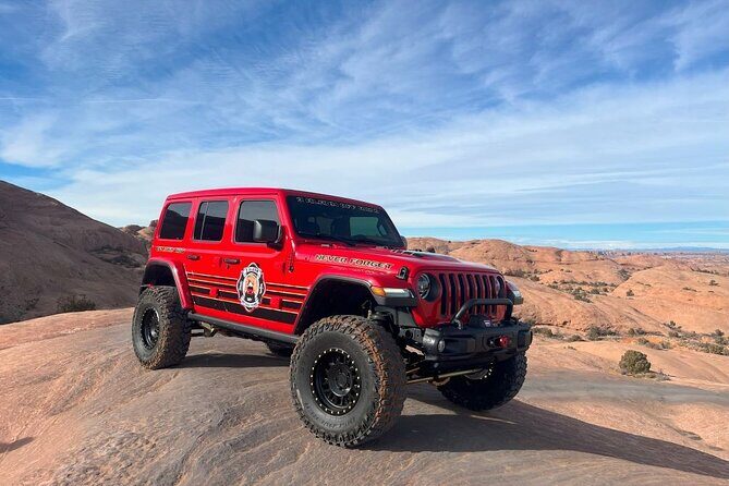 Follow Along and Ride Along Off Road Jeep Tours in Moab Utah - An Introduction to the Tour Experience