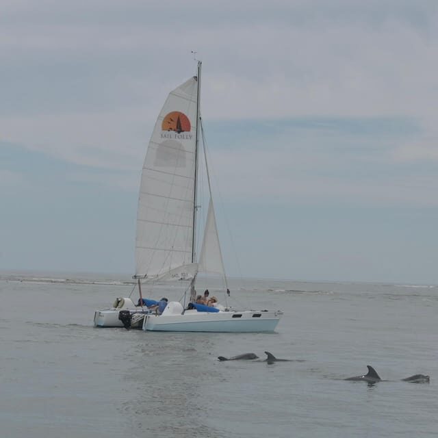 Folly Beach: Private Daytime or Sunset Sail, cooler provided - Why Travelers Love This Tour
