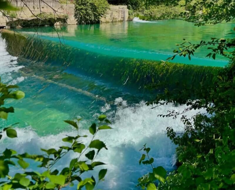 Fontaine-de-Vaucluse: Guided tour, the Mysteries of the Gouffre Open to all - A Step-by-Step Look at the Itinerary