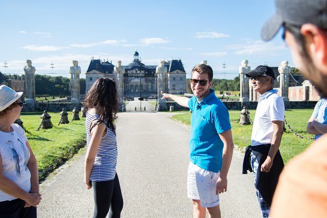 Fontainebleau and Vaux-Le-Vicomte Castle Small-Group Day Trip From Paris - FAQs