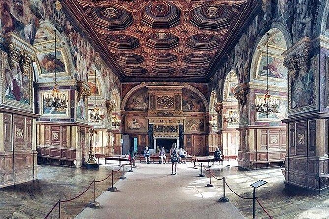 Fontainebleau and Vaux Le Vicomte Private Day Tour from Paris - Authentic Insights from Past Travelers