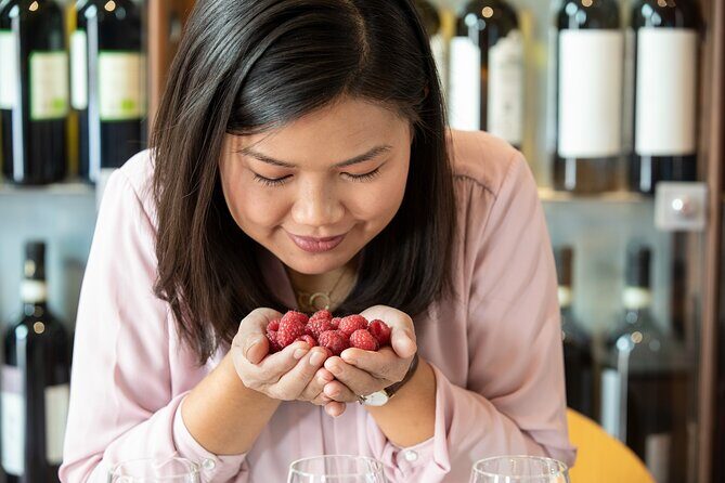 Food and Wine Lesson and Wine Tasting in San Gimignano - Who Will Love This Tour?