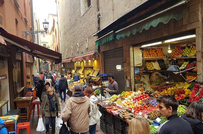 Food markets tour with a local! - Who Will Love This Experience