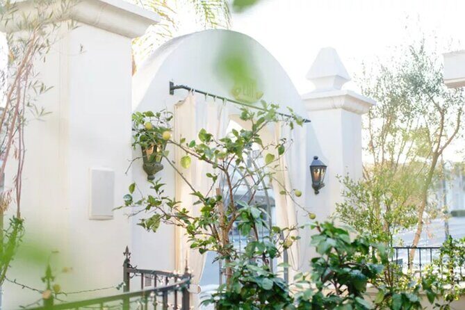 Food Tasting Experience and Guided Walking Tour in Santa Barbara - Detailed Look at the Itinerary