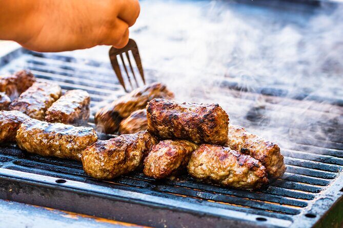 Foodie tour in Bucharest: 100% authentic Romanian food - Key Points