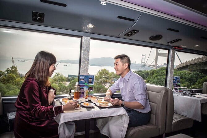 Foodies Bus Tour in Hong Kong - The Itinerary in Detail
