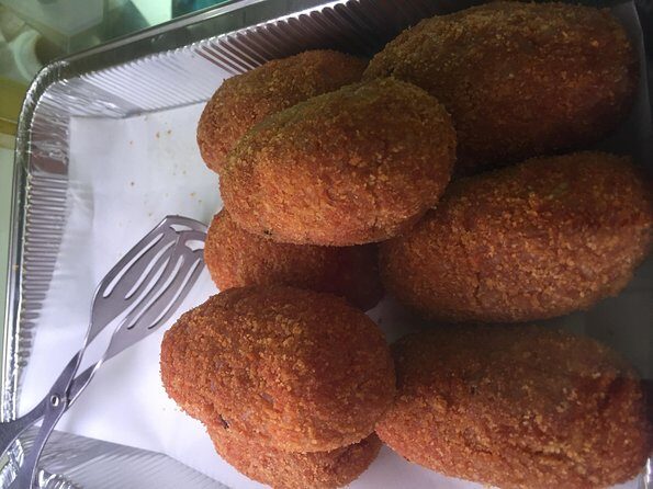 Foody Tour with Nonna in Civitavecchia (port) - Key Points